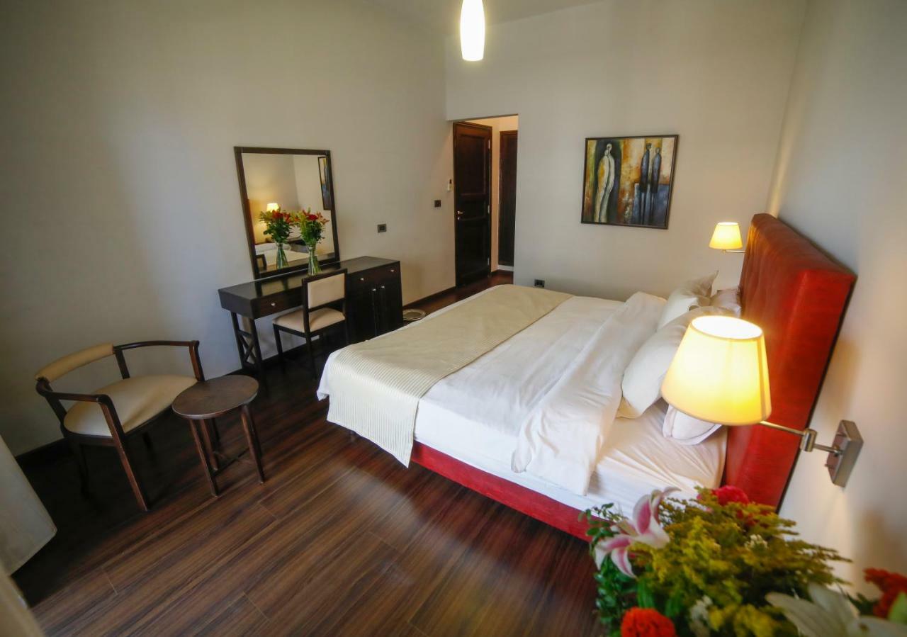 Al Jamila Suites Ghobeiry Exterior photo