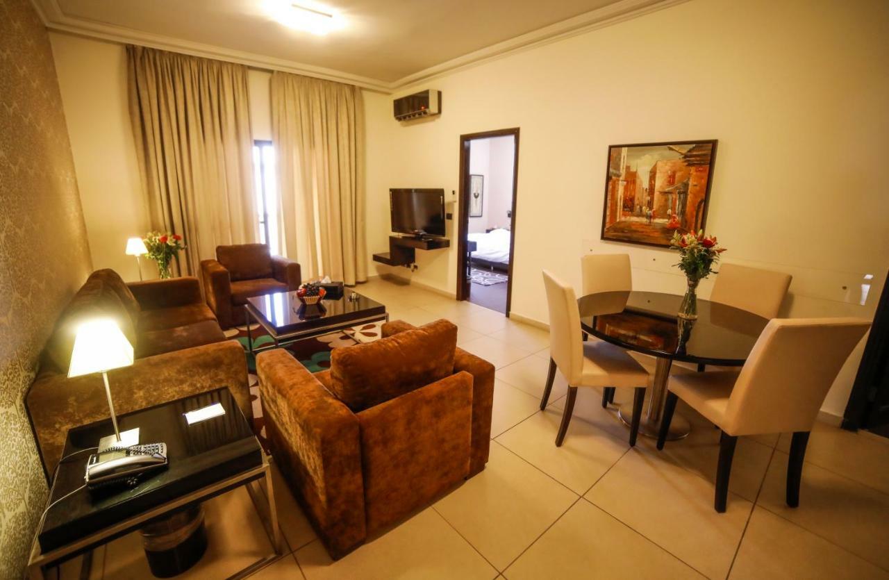 Al Jamila Suites Ghobeiry Exterior photo