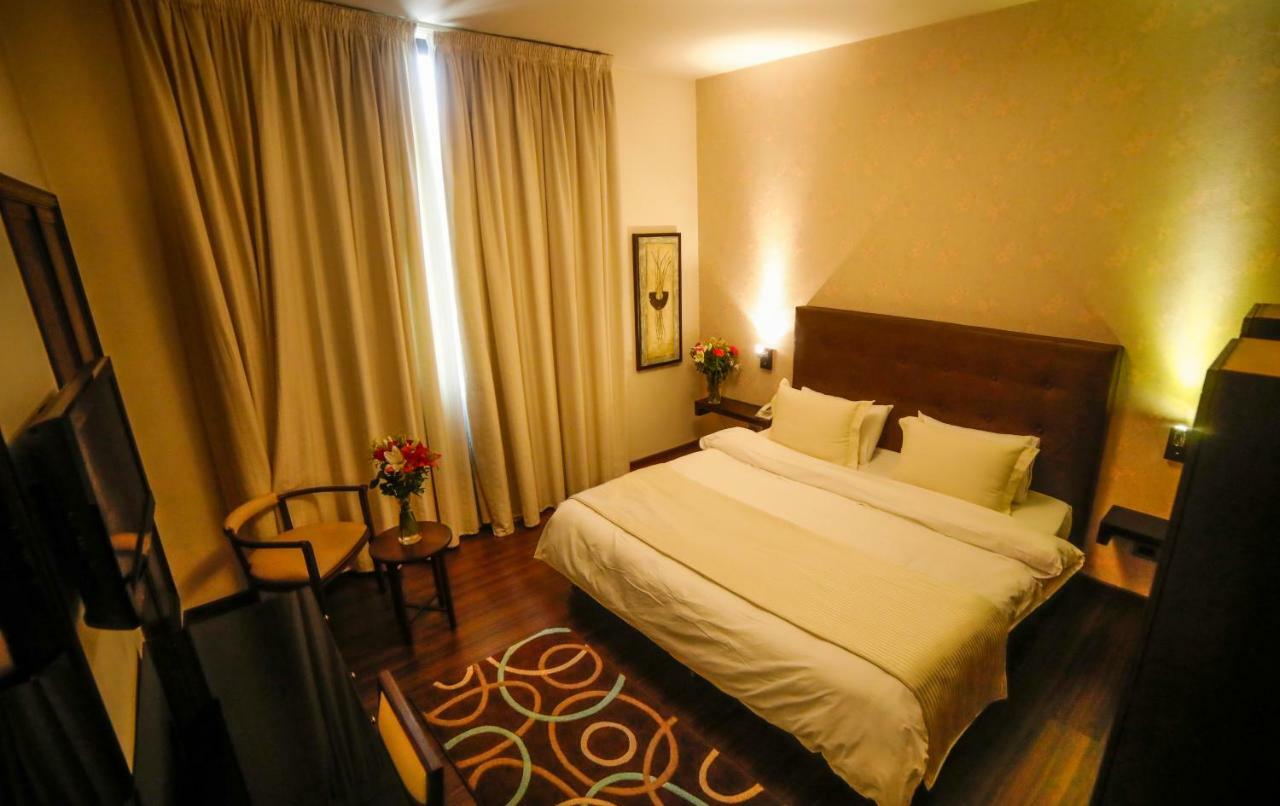 Al Jamila Suites Ghobeiry Exterior photo