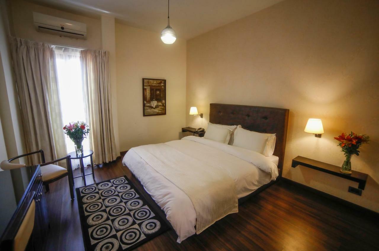 Al Jamila Suites Ghobeiry Exterior photo